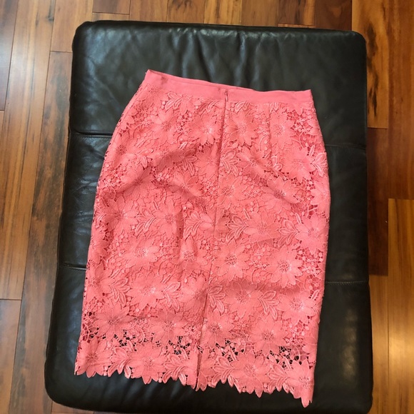 WHBM skirt. - Picture 10 of 12